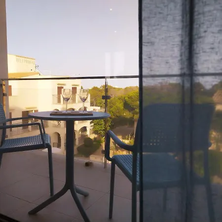 Primera Aparthotel 2*