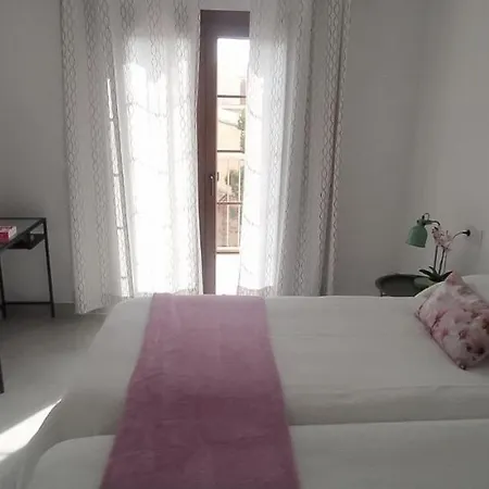 Primera Aparthotel