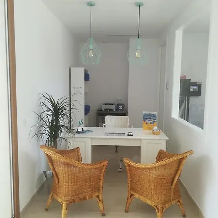 Primera Aparthotel