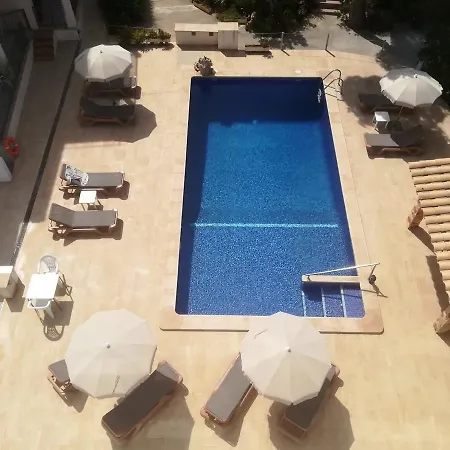 Aparthotel Primera