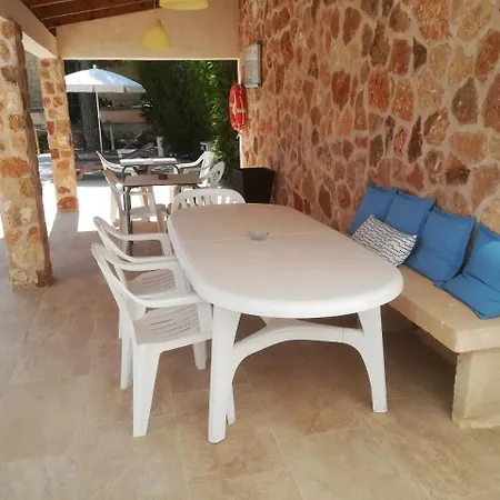 Primera 2* Cala Figuera (Mallorca)